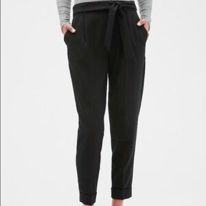 Banana Republic Black Front Tie Trousers – Size XS (NWOT)